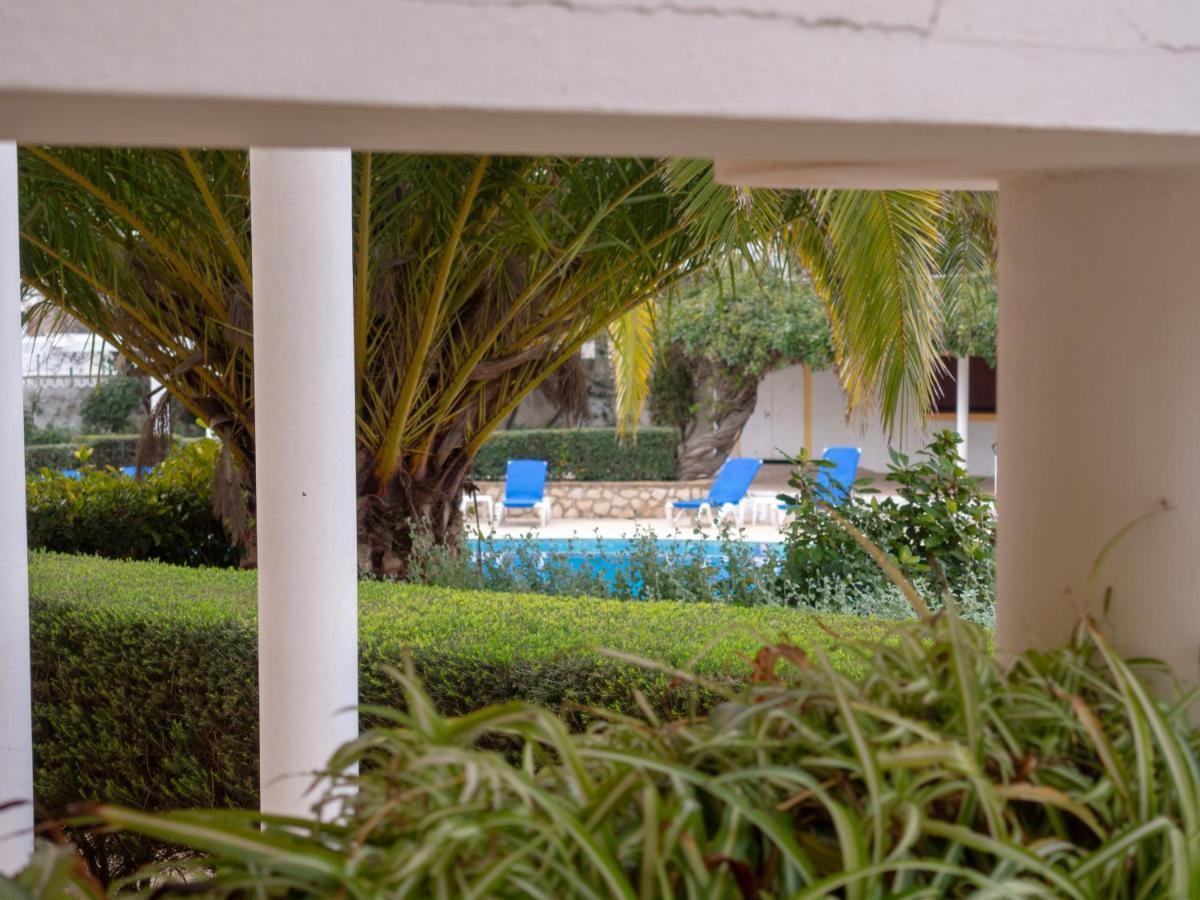 Luz Bay Hotel Luaran gambar