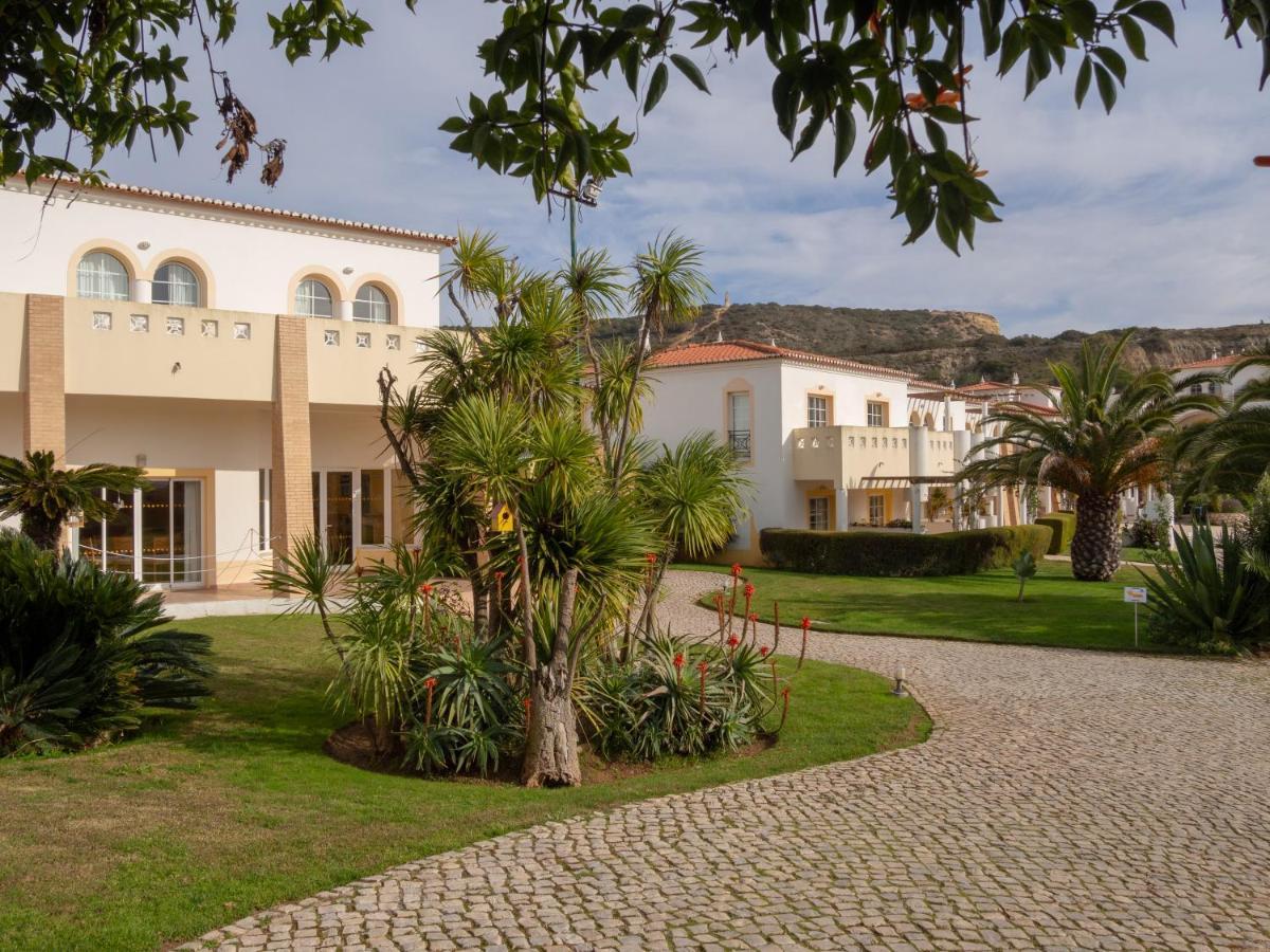 Luz Bay Hotel Luaran gambar