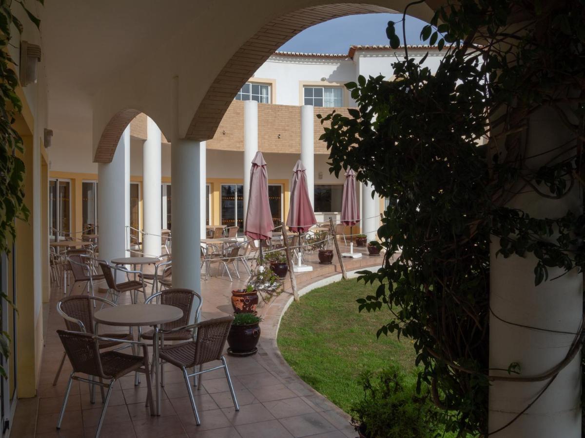 Luz Bay Hotel Luaran gambar