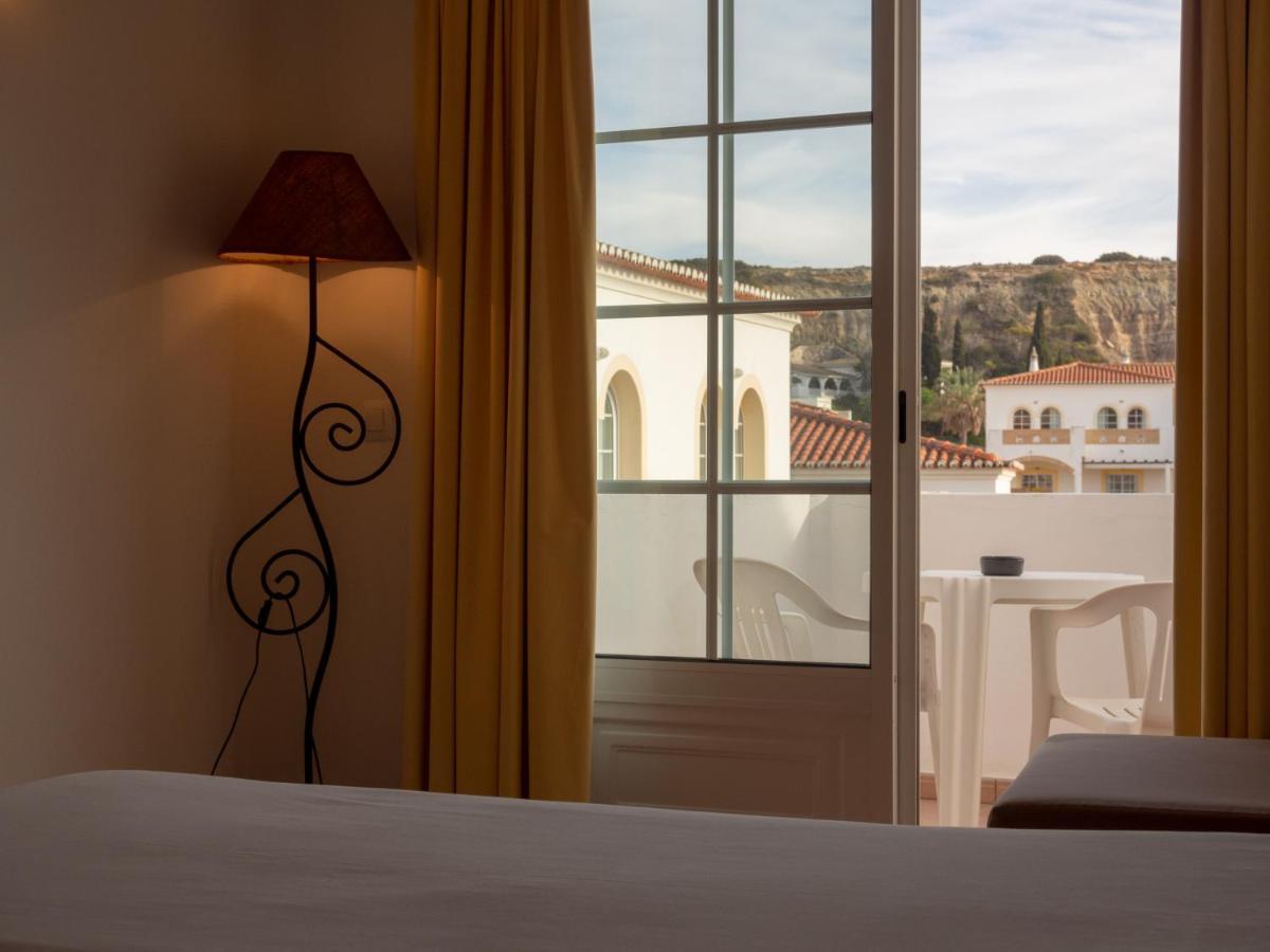 Luz Bay Hotel Luaran gambar