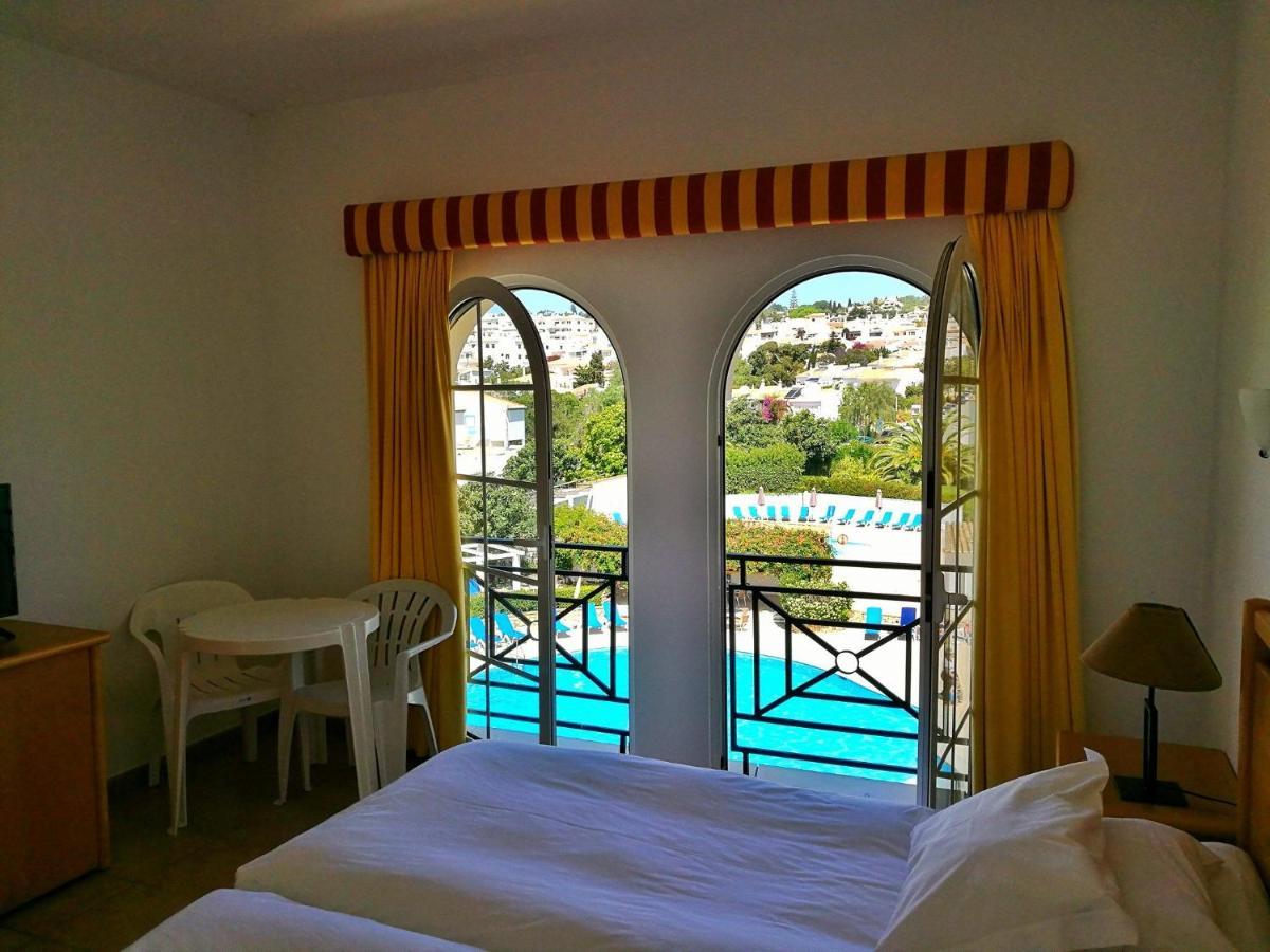 Luz Bay Hotel Luaran gambar