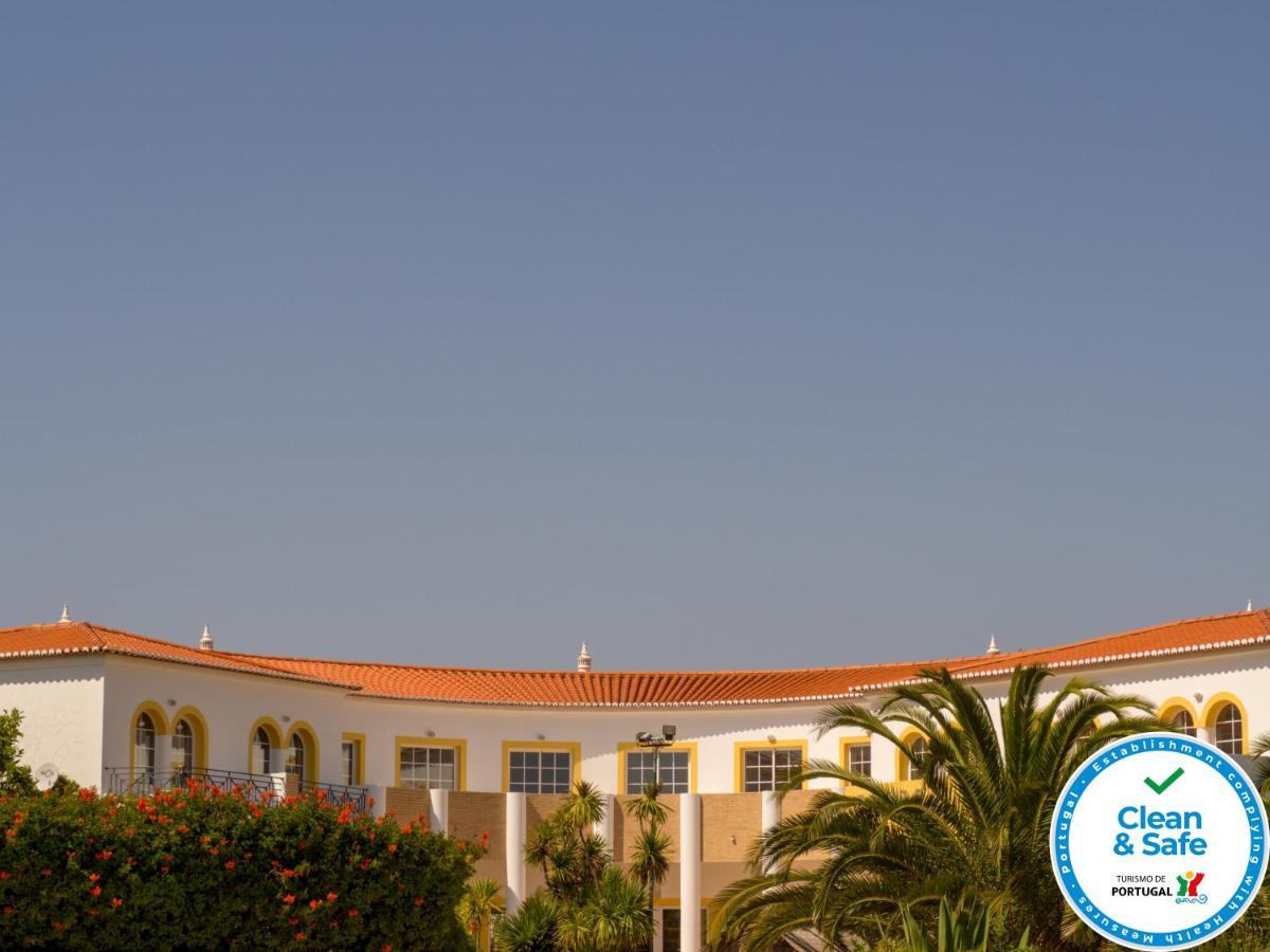 Luz Bay Hotel Luaran gambar